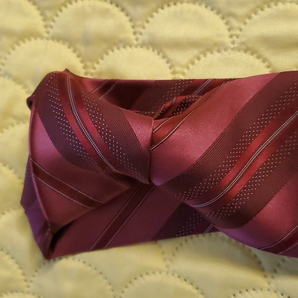 Necktie - Picture 3 of 3
